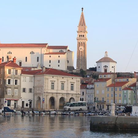 Hostel Adriatic Piran (Adults Only) ภายนอก รูปภาพ