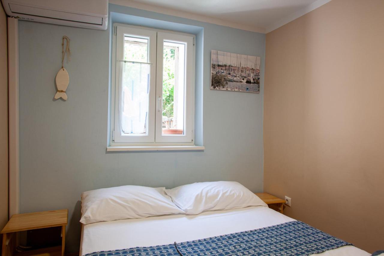 Hostel Adriatic Piran (Adults Only) ภายนอก รูปภาพ
