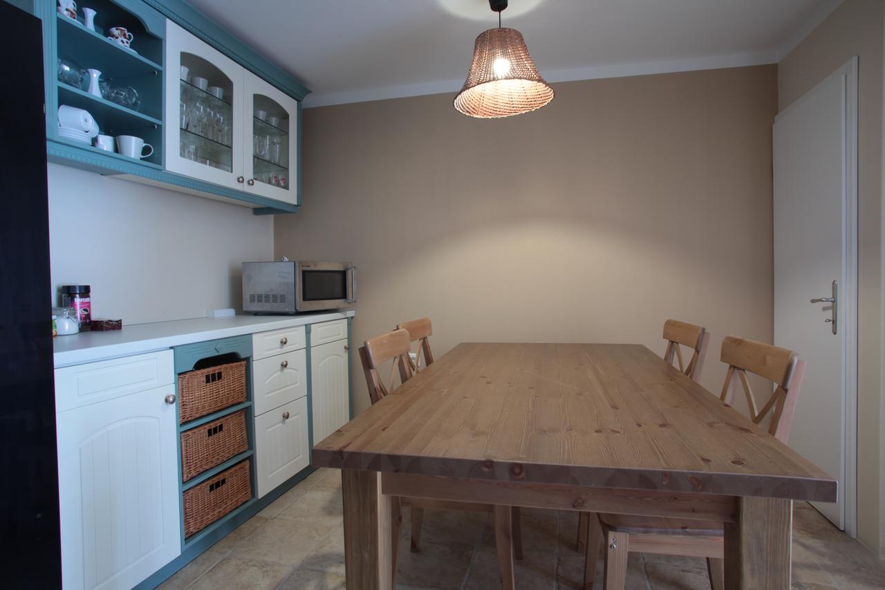 Hostel Adriatic Piran (Adults Only) ภายนอก รูปภาพ