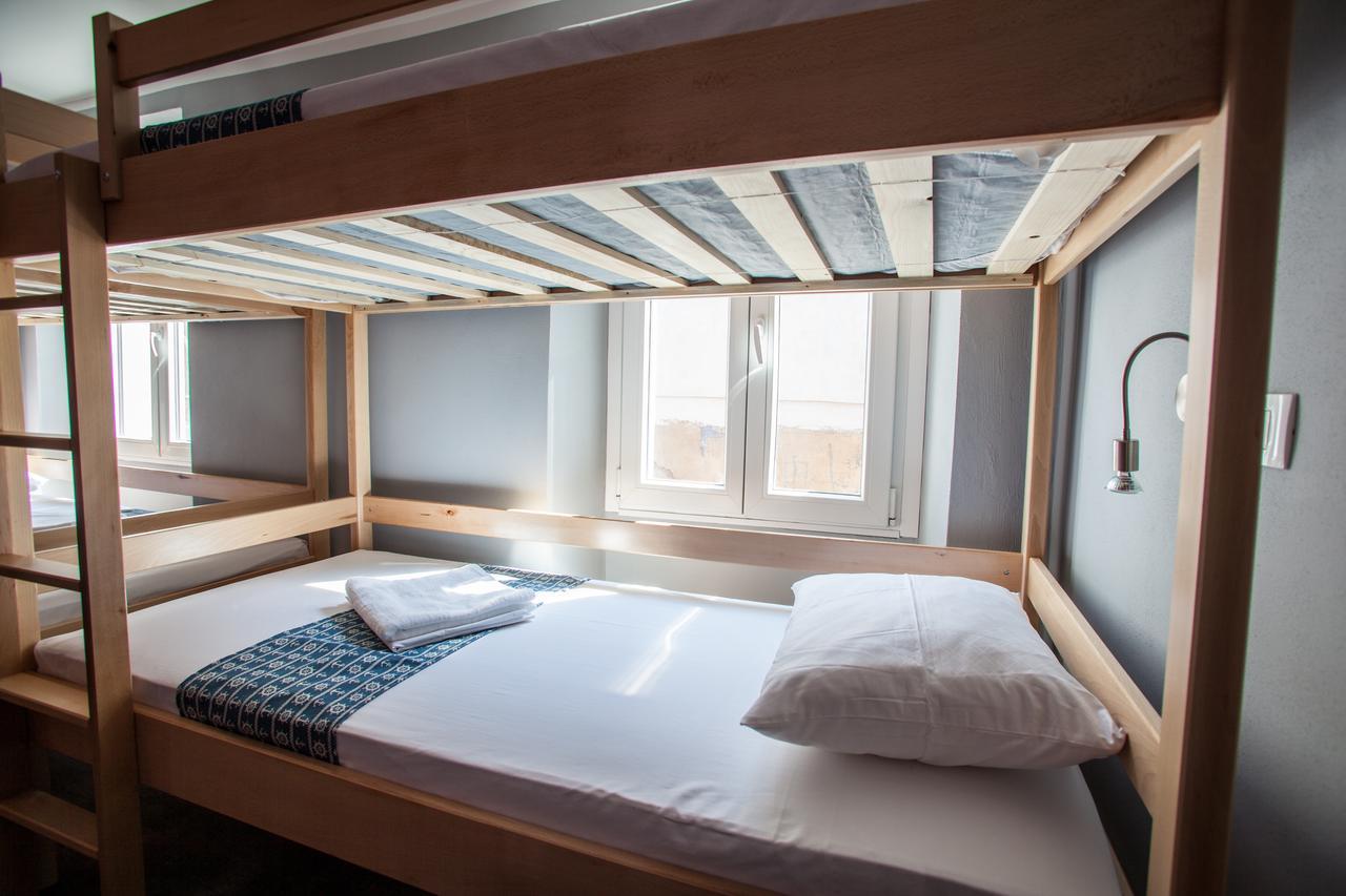 Hostel Adriatic Piran (Adults Only) ภายนอก รูปภาพ